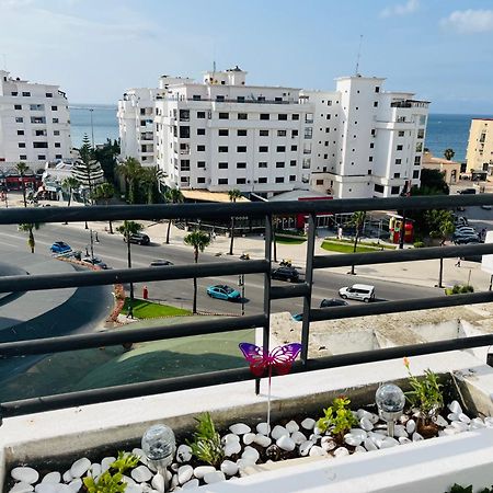 Bright Apartment With Sea View, Few Steps Away From The Tgv طنجة المظهر الخارجي الصورة