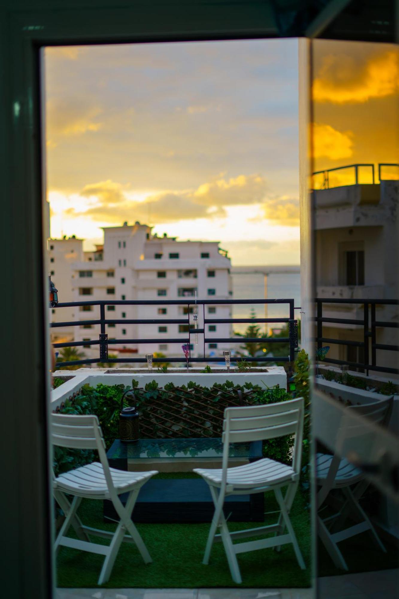 Bright Apartment With Sea View, Few Steps Away From The Tgv طنجة المظهر الخارجي الصورة